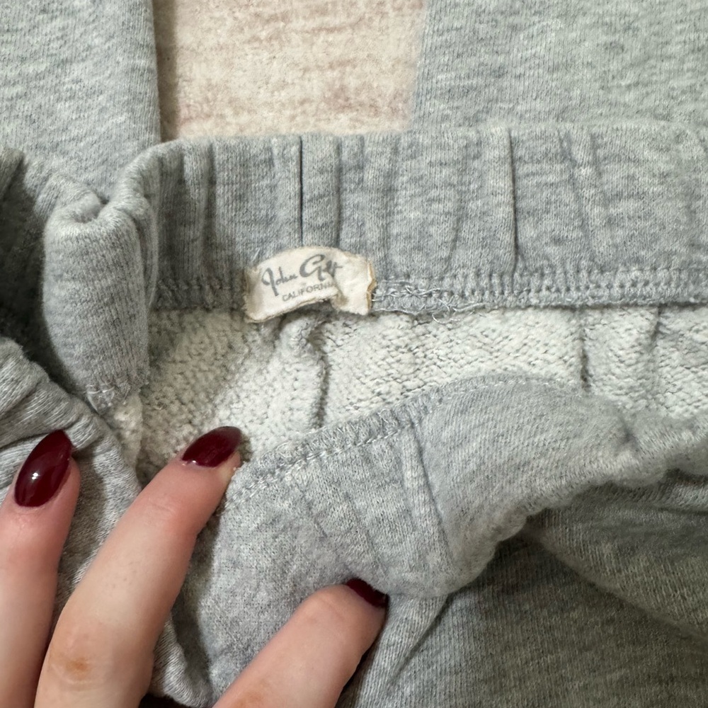 Brandy Melville Rosa sweatpants one size - Picture 3 of 3